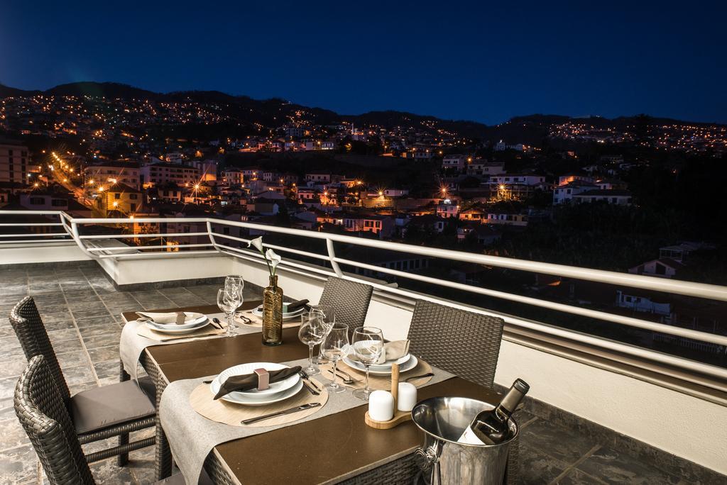 Arts In Penthouse Apartments Til Sol Фуншал Екстериор снимка