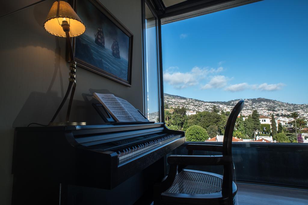 Arts In Penthouse Apartments Til Sol Фуншал Екстериор снимка